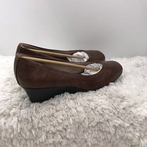 Life Stride Wedge Womens 8M US Groovy Dark Tan  Brown Faux Leather Slip-on Flats